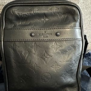 Louis Vuitton Danube 21